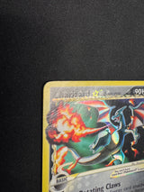 Charizard Star (Delta Species) (100/101) (Dragon Frontiers) *DAMAGED - PLEASE SEE PICS*