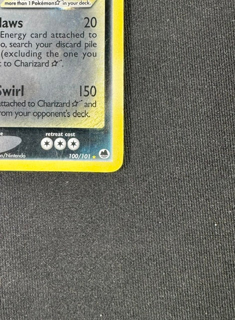 Charizard Star (Delta Species) (100/101) (Dragon Frontiers) *DAMAGED - PLEASE SEE PICS*